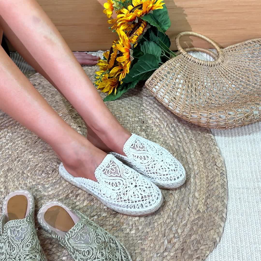 Comfortable Mules for Women with Slip On Woven Cushioned Style
