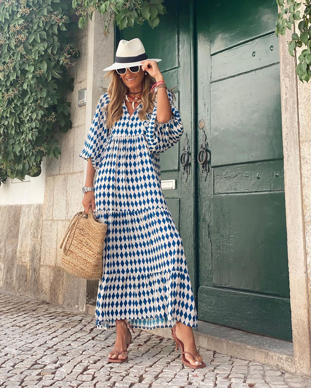 Stylish Maxi Dress for Women with V Neck