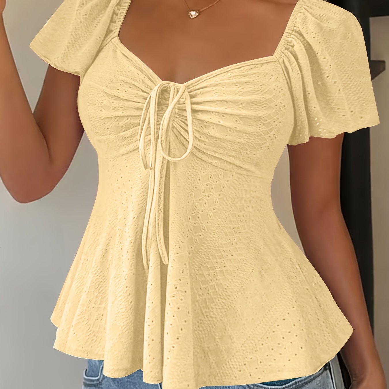 Effortless Blouse for Women with Sweetheart Neck Flutter Sleeve Peplum