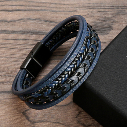 Elegant Bracelet for Men with Braided Viking Design