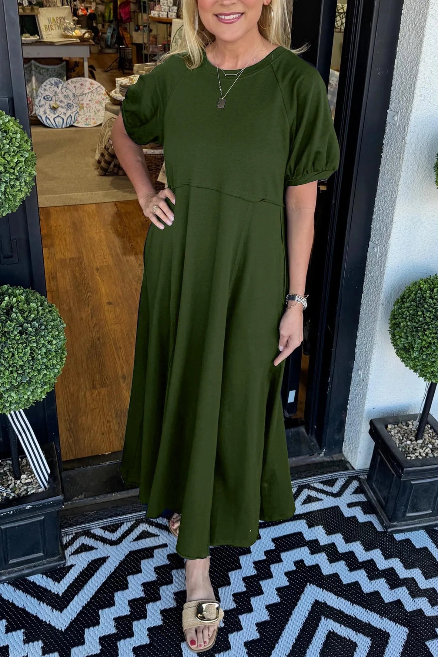Elegant Maxi Dress for Women with Round Neck Puff Sleeve