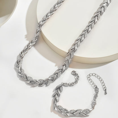 Elegant Necklace for Women with Set Design