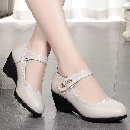 Comfortable Heels for Women with Cushioned Low Heel Breathable Style