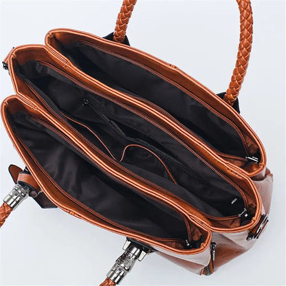 Stylish Shoulder Bag for Women with Retro Design Vintage