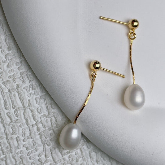 Elegant Pearl Earrings for Women with Casual Drop Design