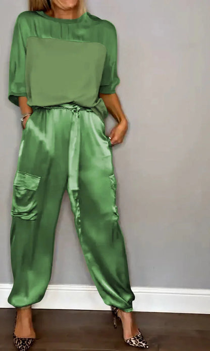 Effortless Two Piece Set for Women with Vintage