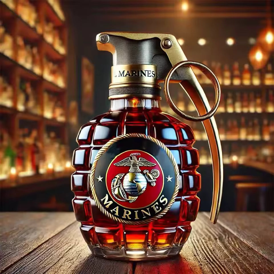 Stylish Whisky Decanter Bottle Gift Set with Pomegranate Design