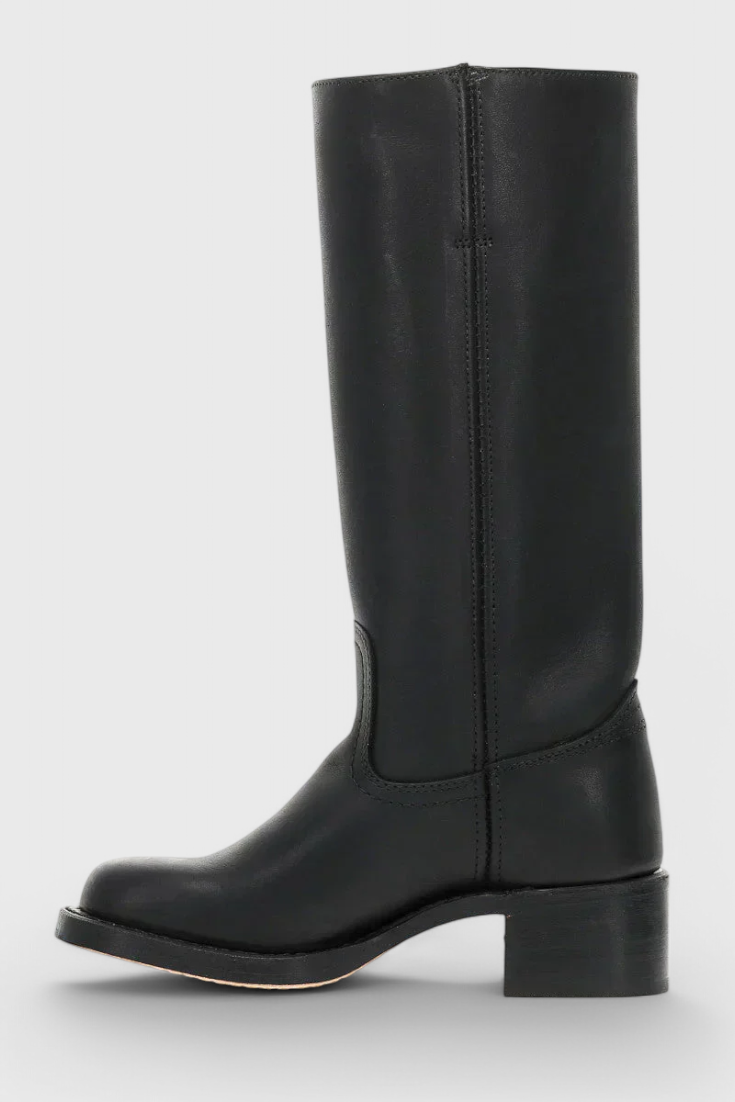 Comfortable Boots for Women with Knee High Slip On Style