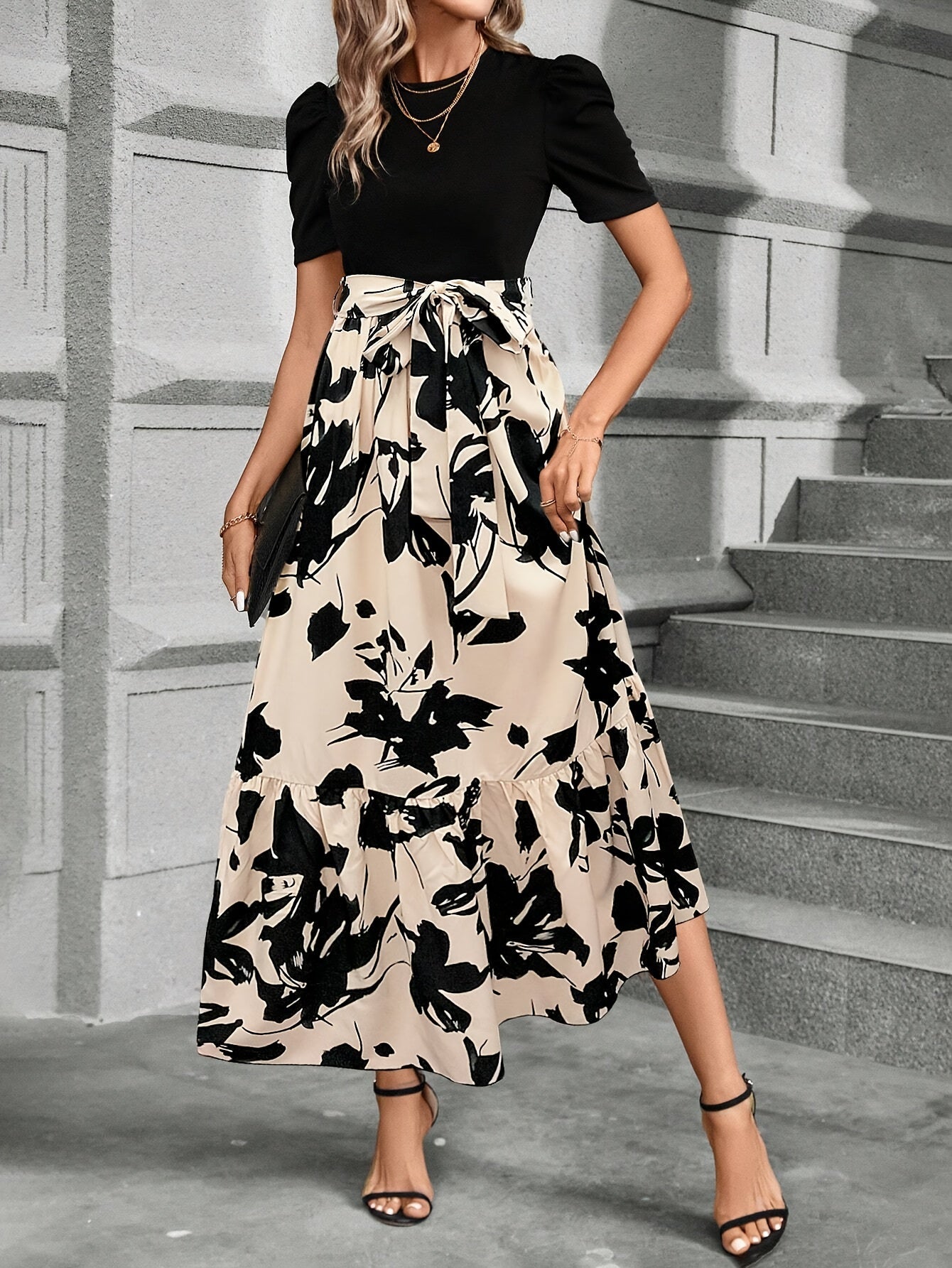 Stylish Printed Maxi Dress for Women with Tiered Casual Style