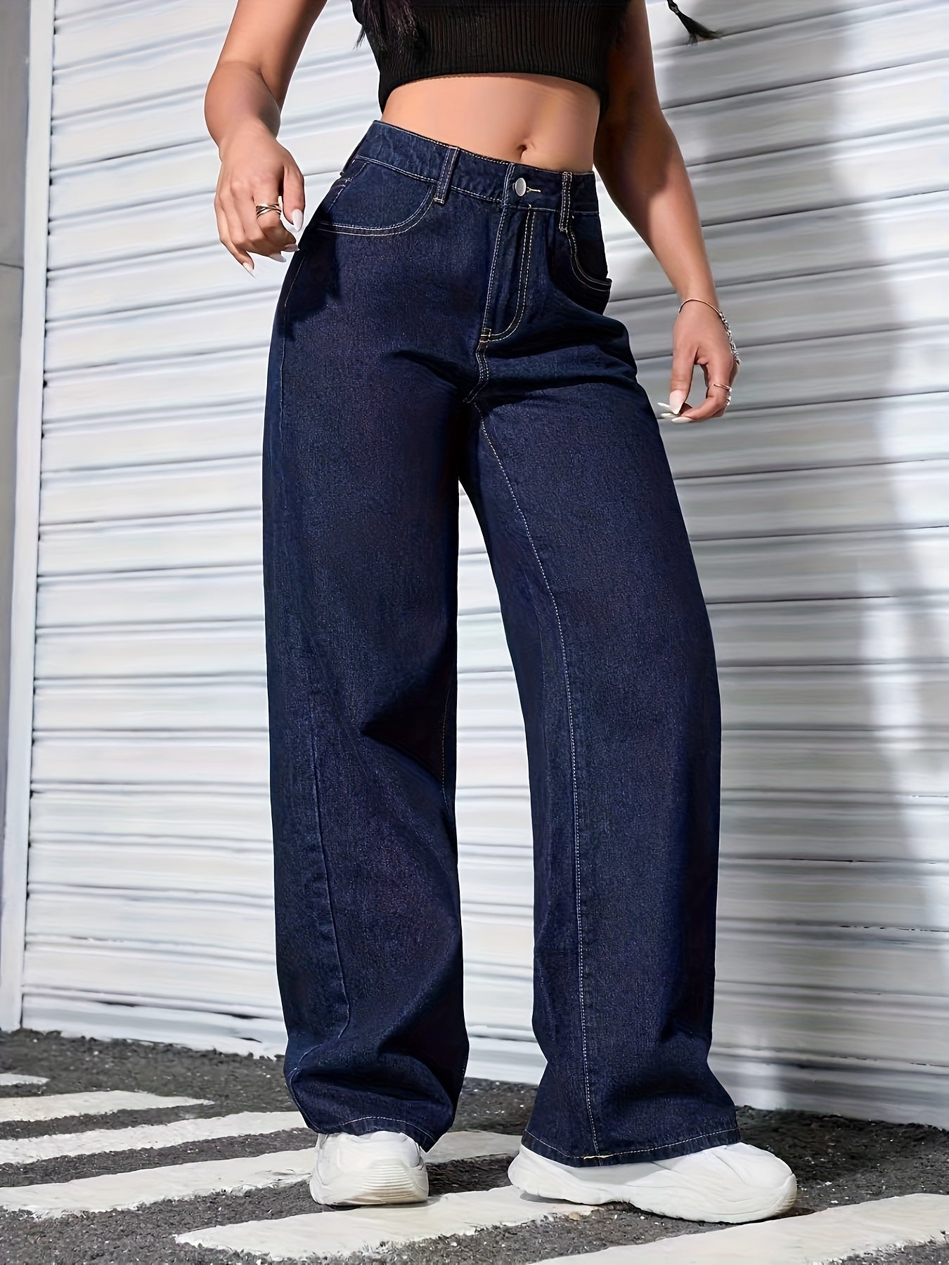 Effortless Relaxed Wide Leg Jeans for Women with High Waist Flowing Style