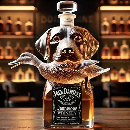 Stylish Whisky Decanter Bottle Gift Set with Villand Design