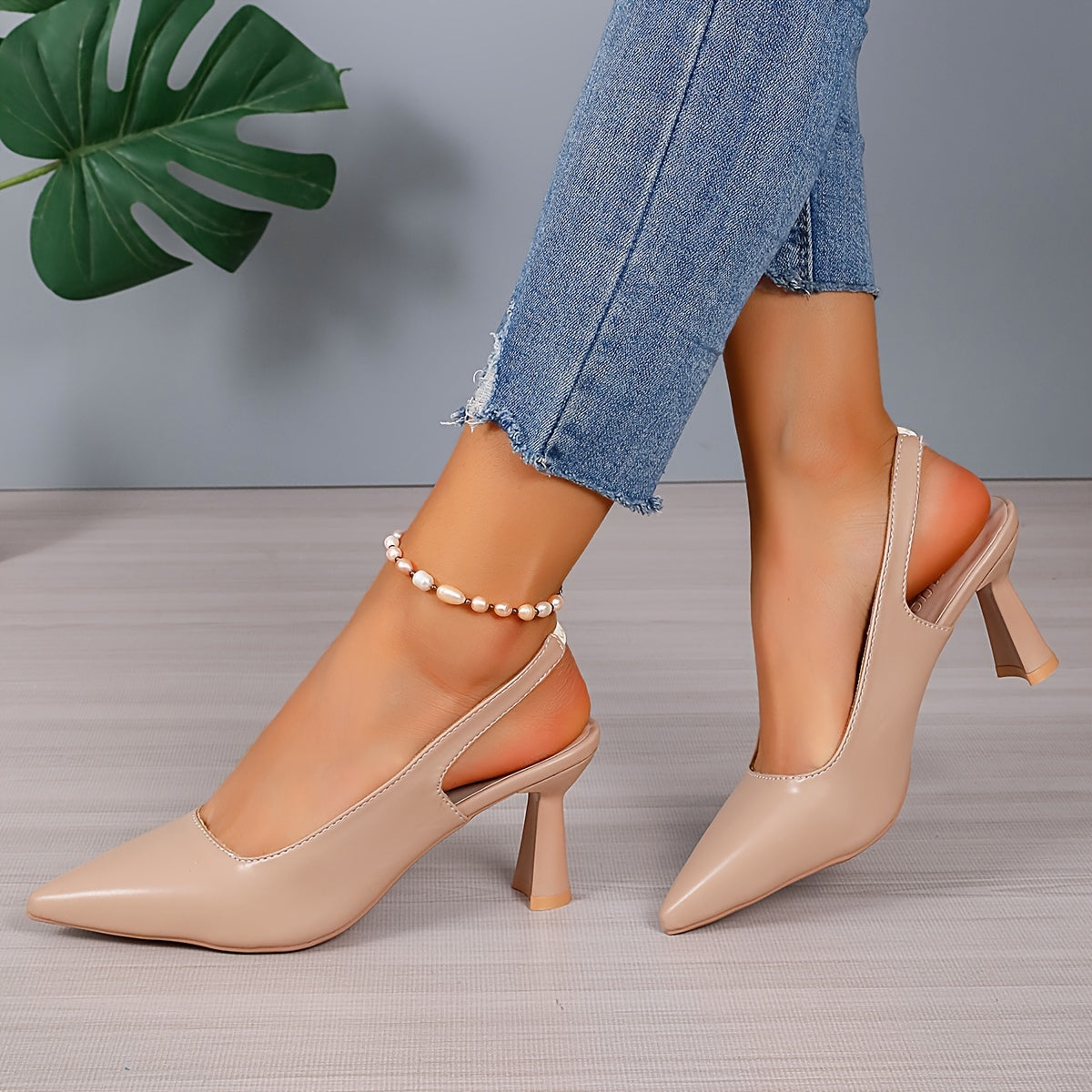 Stylish Heels for Women with Slingback Pointed Toe Style