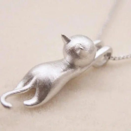 Elegant Necklace for Women with Silver Cat Design