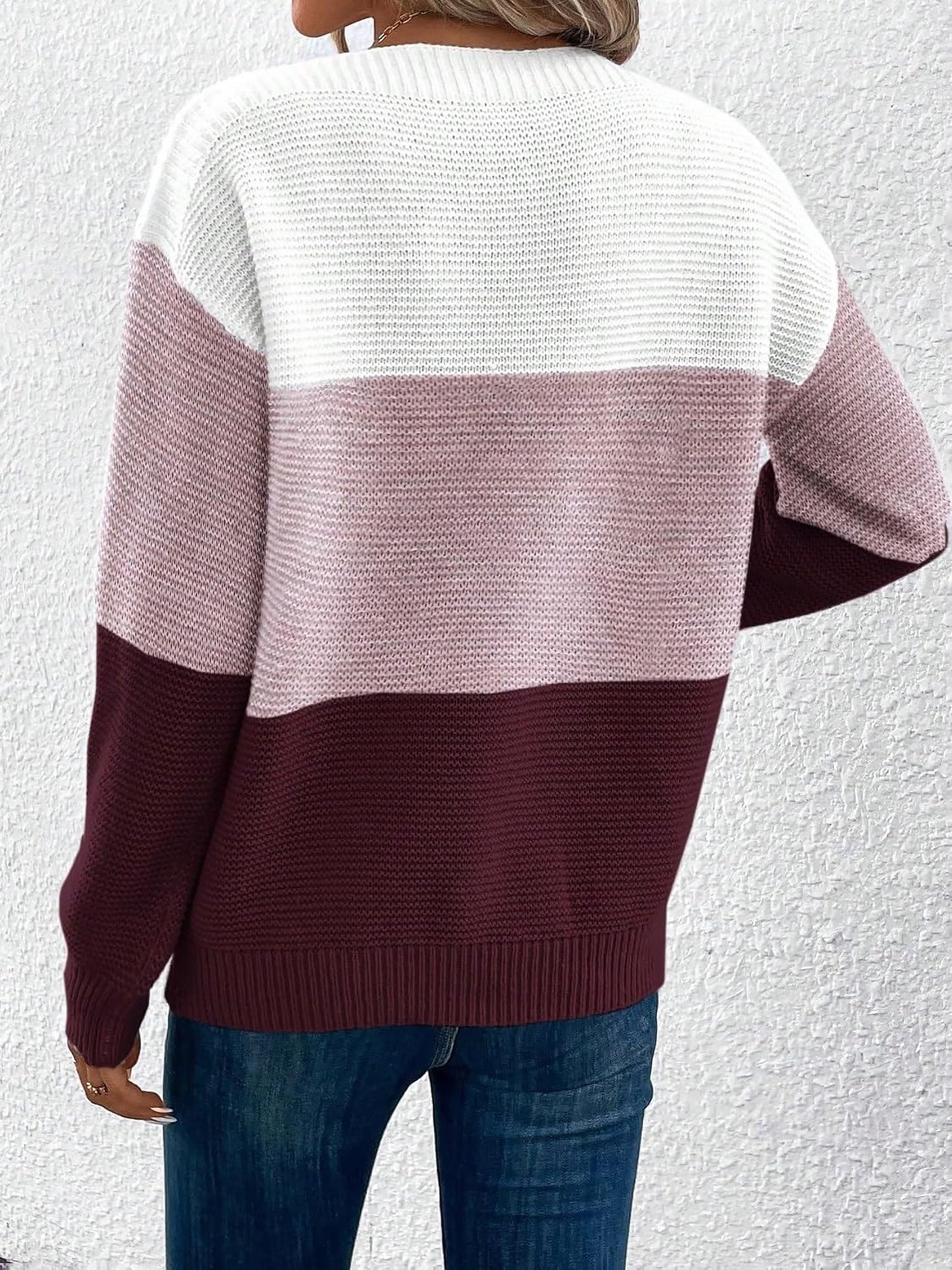 Effortless Colorblock Sweater for Women with Crew Neck Long Sleeve Relaxed Style