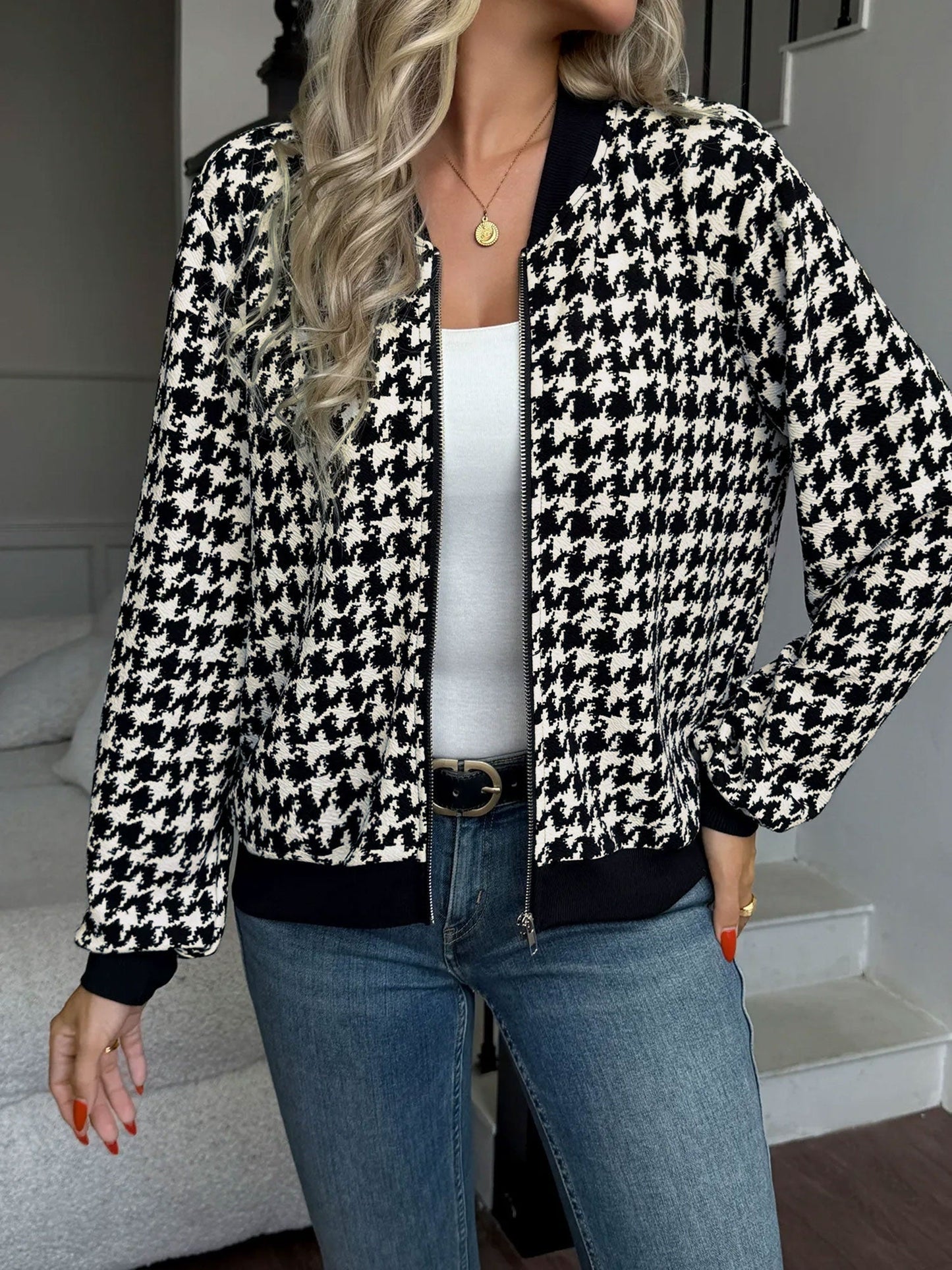 Elegant Black Bomber Jacket for Women with Houndstooth Print Stand Collar Style