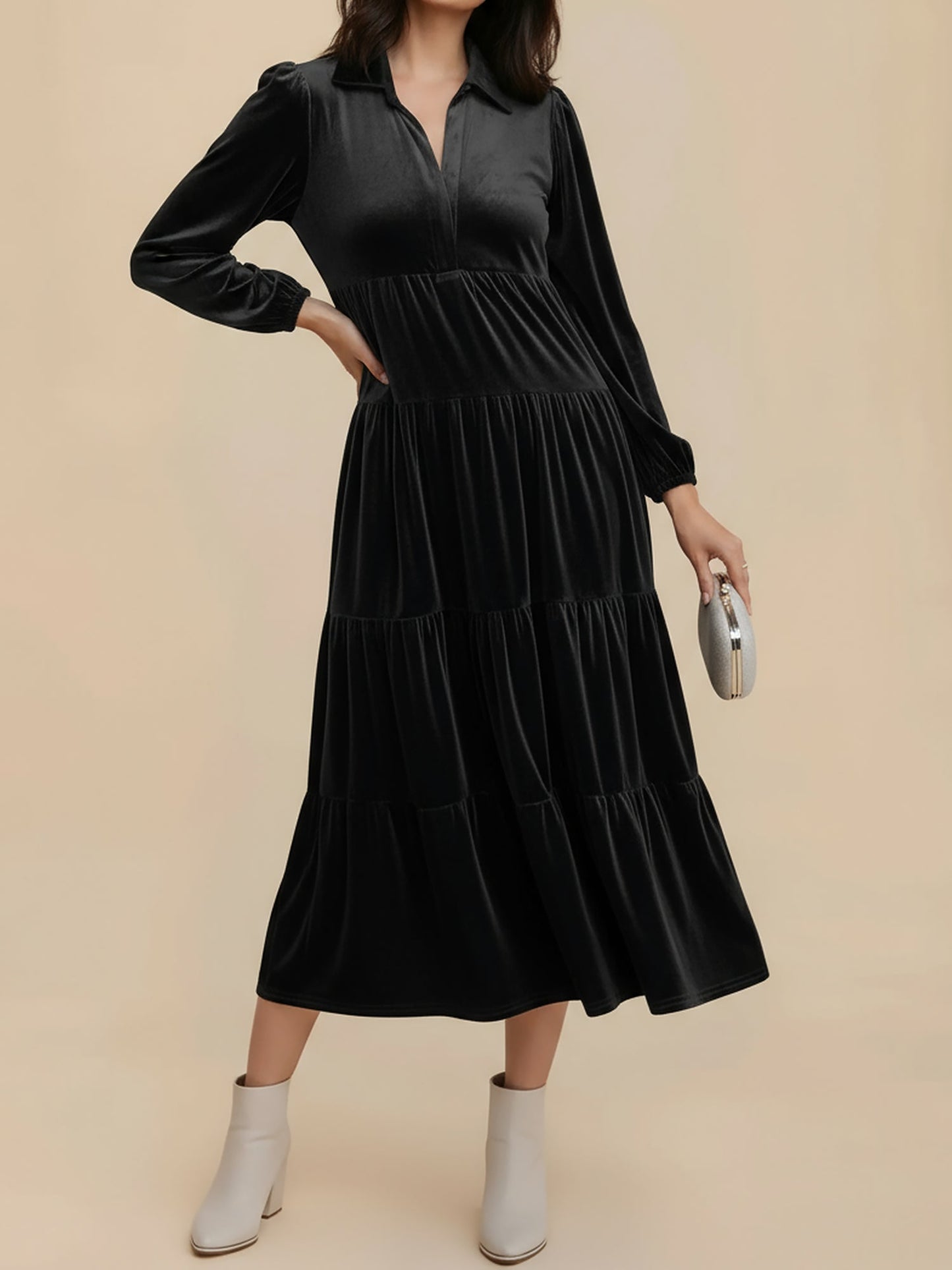 Elegant Velvet Maxi Dress for Women with V-Neck Long Sleeve Empire Waist Style