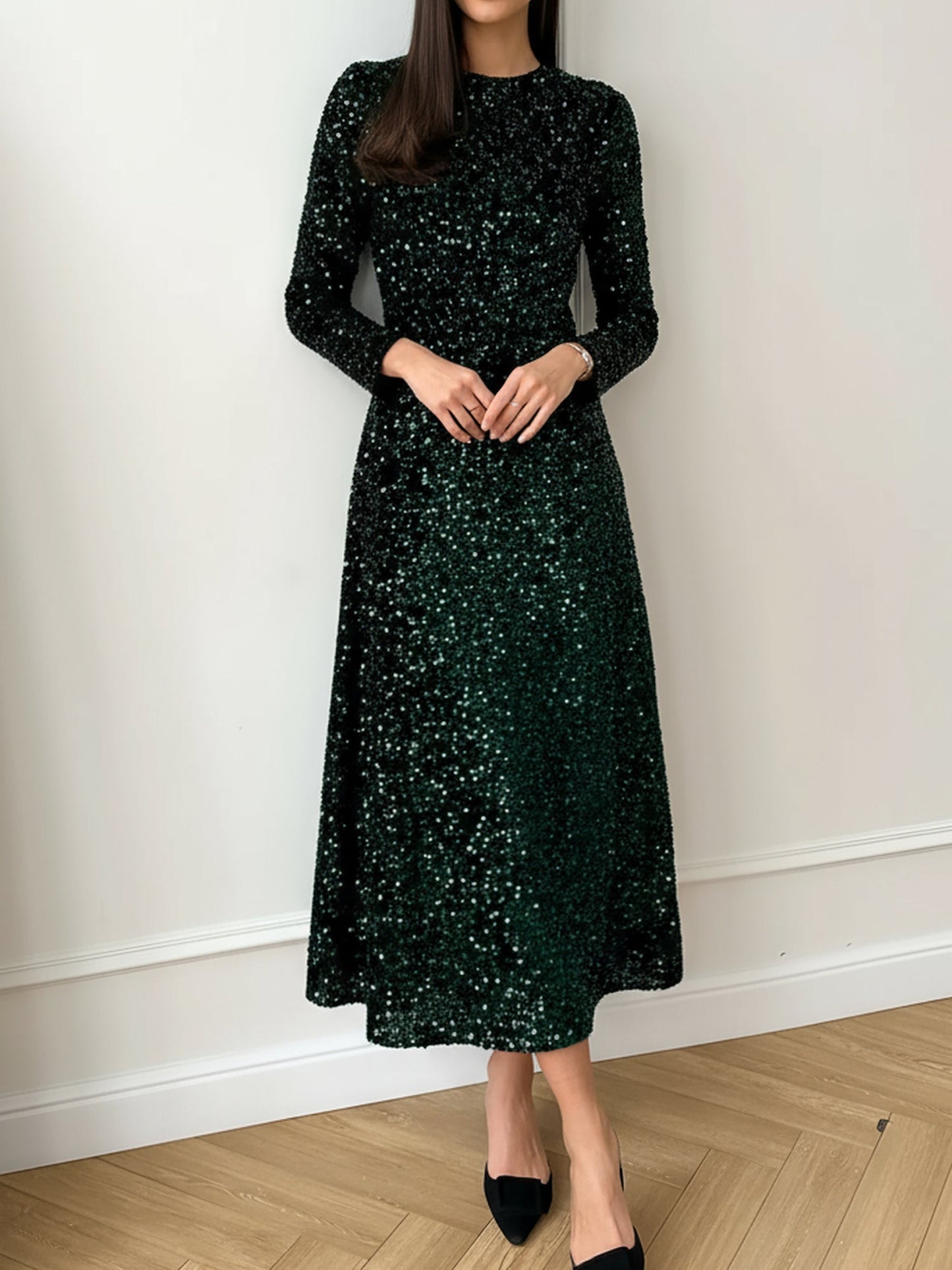 Elegant Sequin Maxi Dress for Women with Mock Neck Long Sleeve Fitted Style